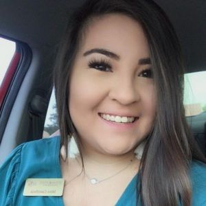 Meet your Posher, Brooke